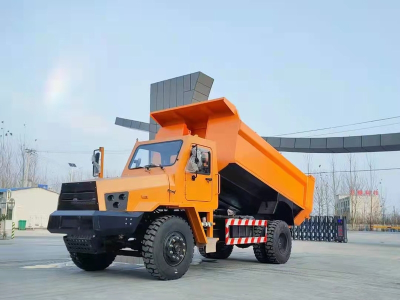 礦用自卸車(chē)